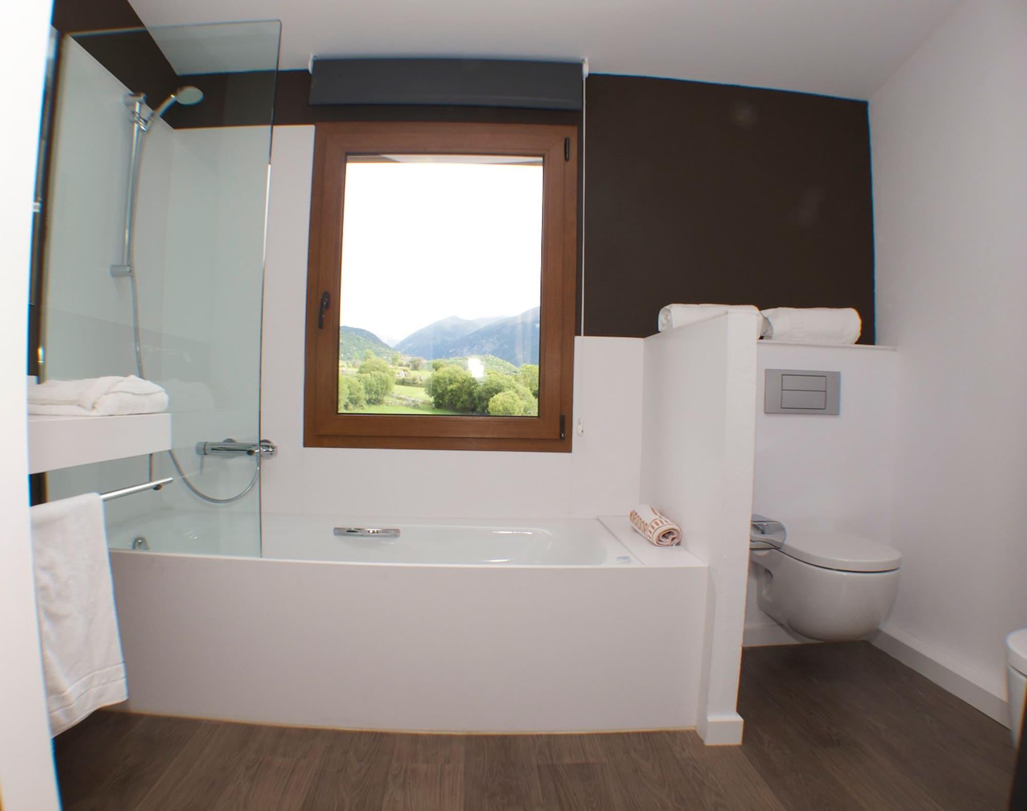 Hotel Mirador Lles Εξωτερικό φωτογραφία